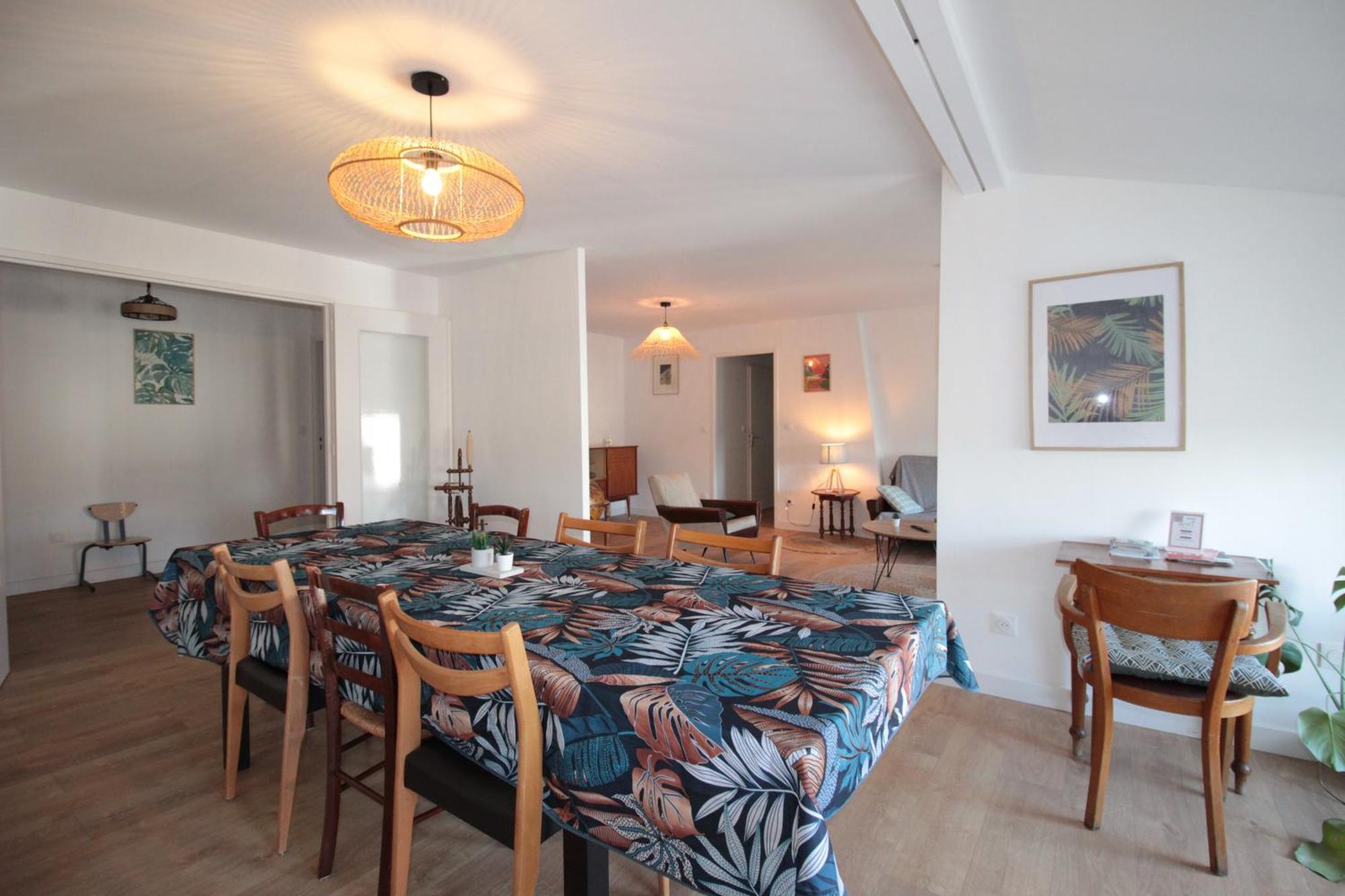 Logement Neuf "Meuse" - Hyper Centre - Parking Proche - Proche Gare - 4 Chambres - Terrasse Couverte - Wifi ! Gere Par Prestazen'Services Βερντέν Εξωτερικό φωτογραφία